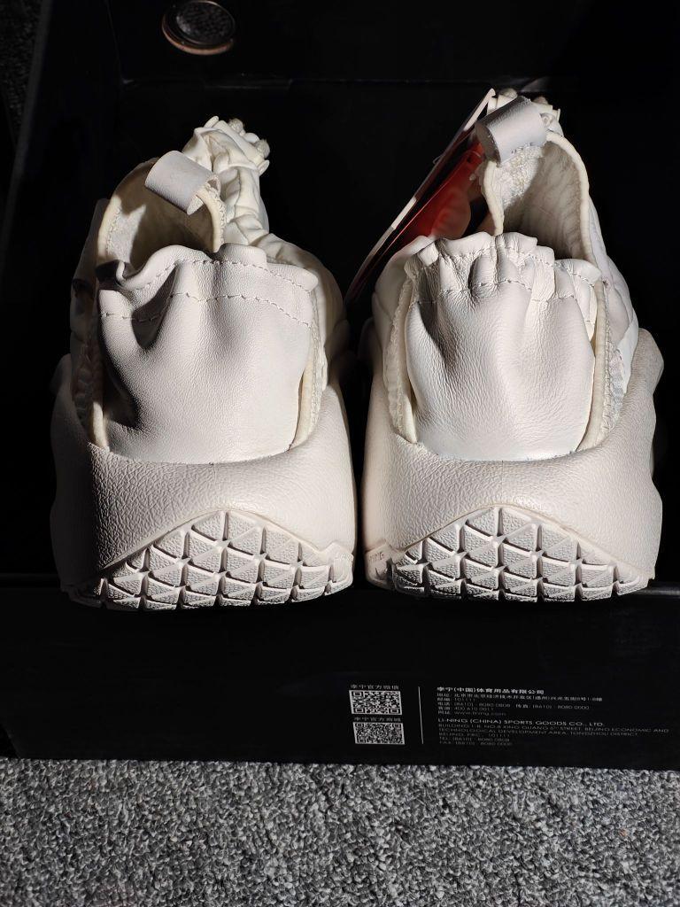 云游的fluffy李宁袜套鞋